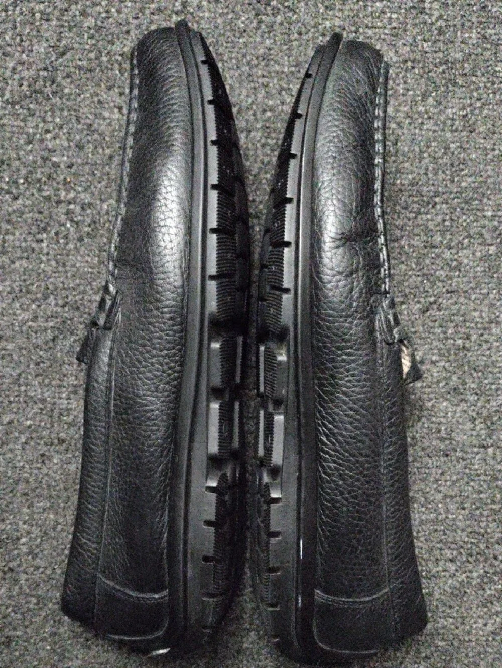 Ecco soft pebbled